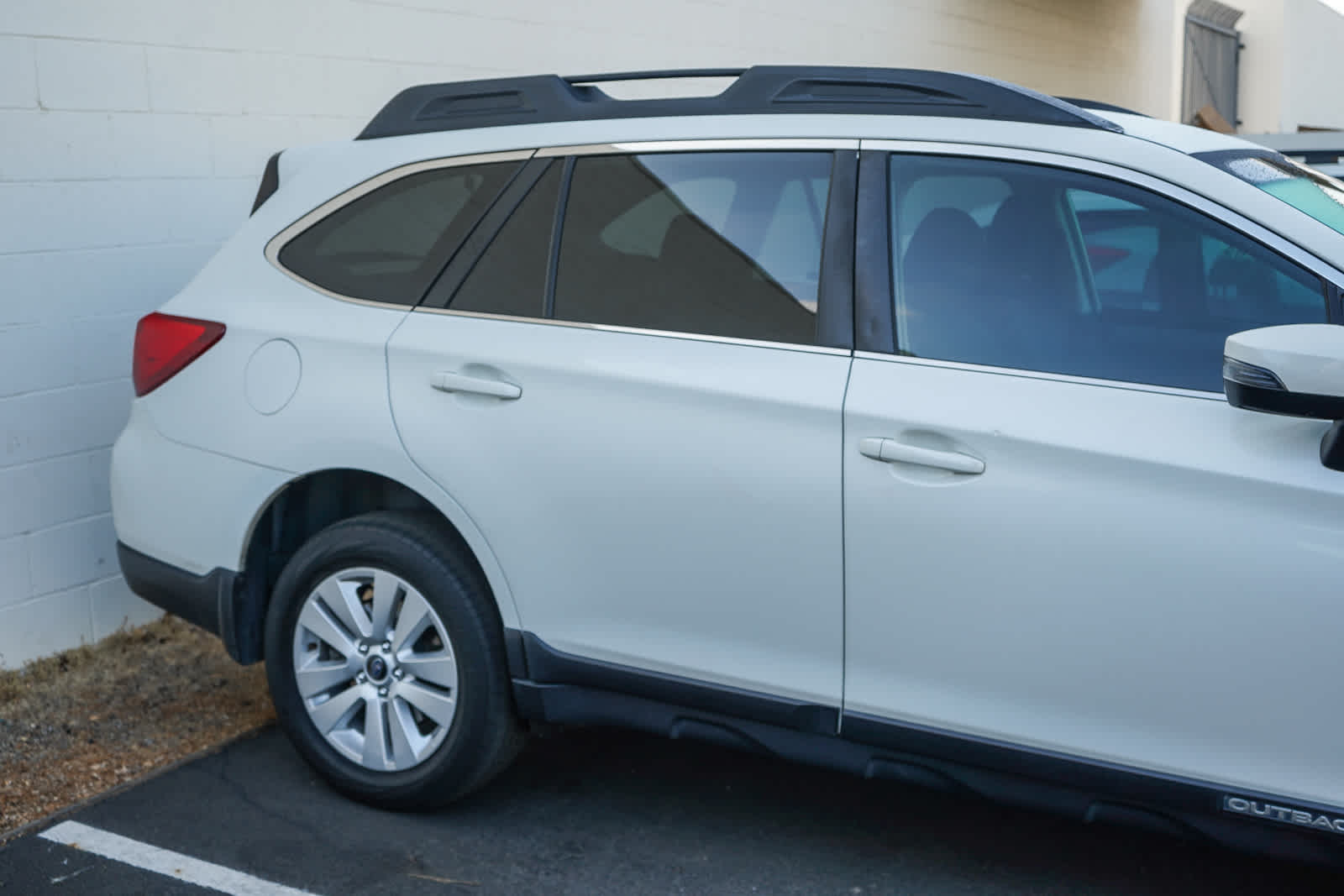 2017 Subaru Outback Premium 13