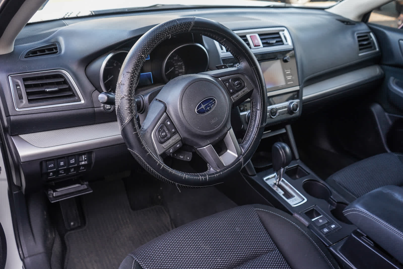 2017 Subaru Outback Premium 16