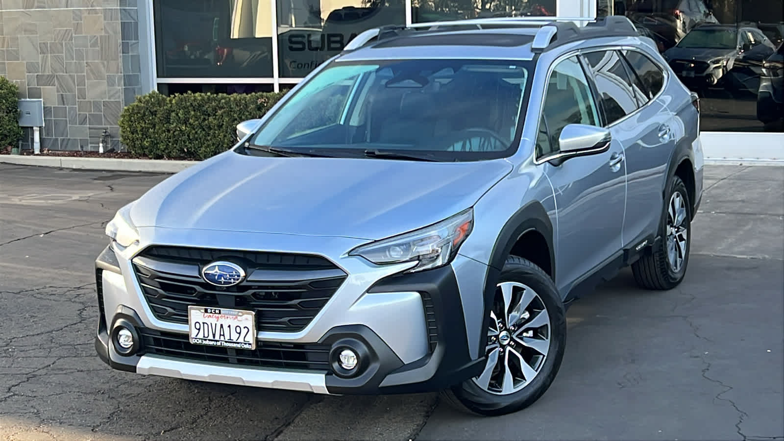 2023 Subaru Outback Touring