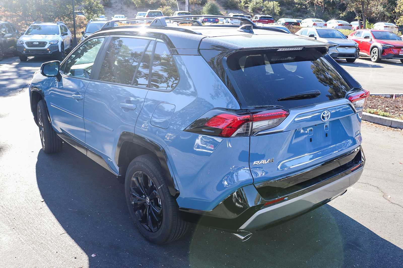 2022 Toyota RAV4 Hybrid XSE 9