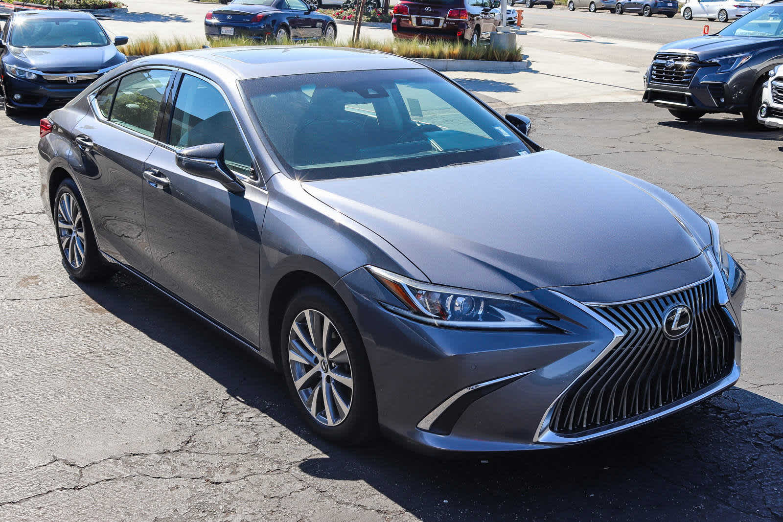 2019 Lexus ES  3