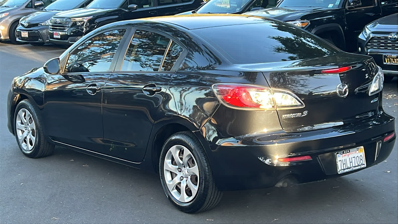 2013 Mazda MAZDA3 i Sport 12