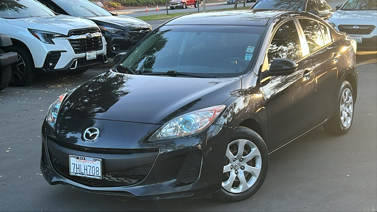 2013 Mazda MAZDA3 i Sport 2