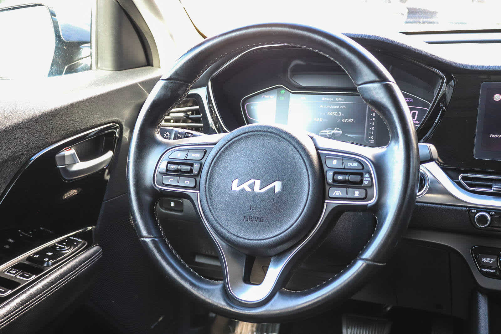 2022 Kia Niro Touring SE 15