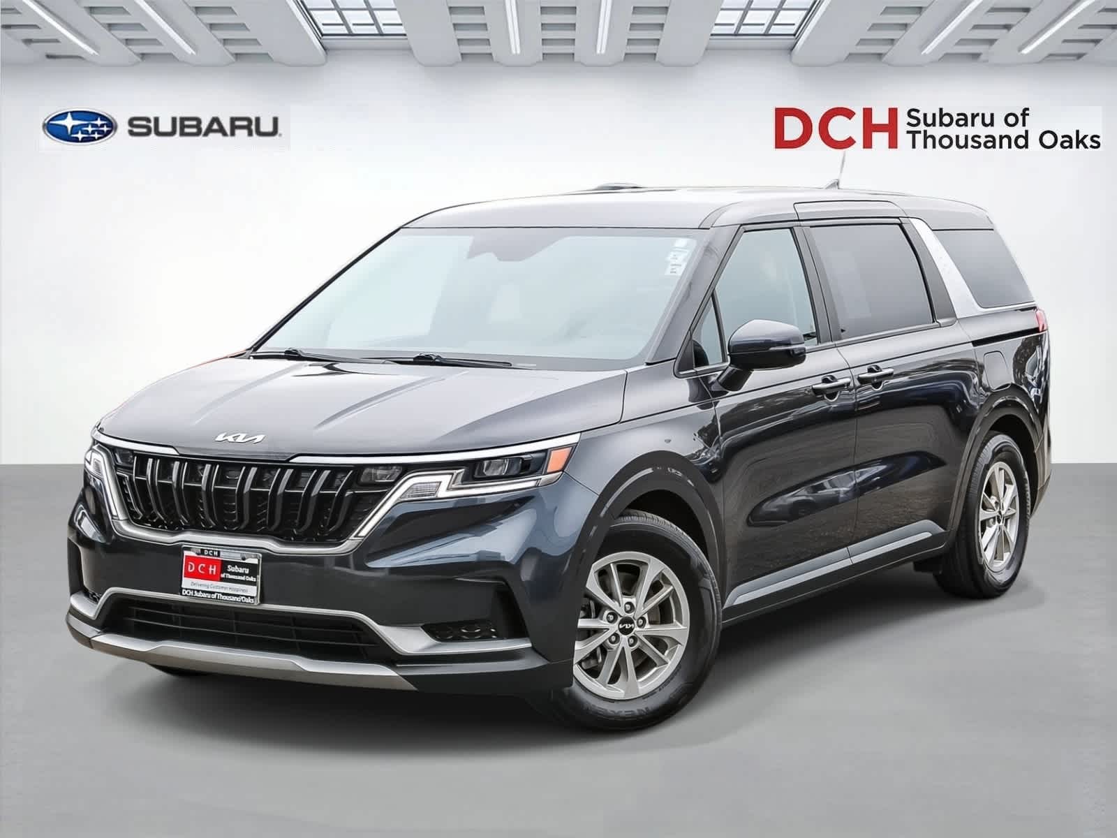 2023 Kia Carnival LX