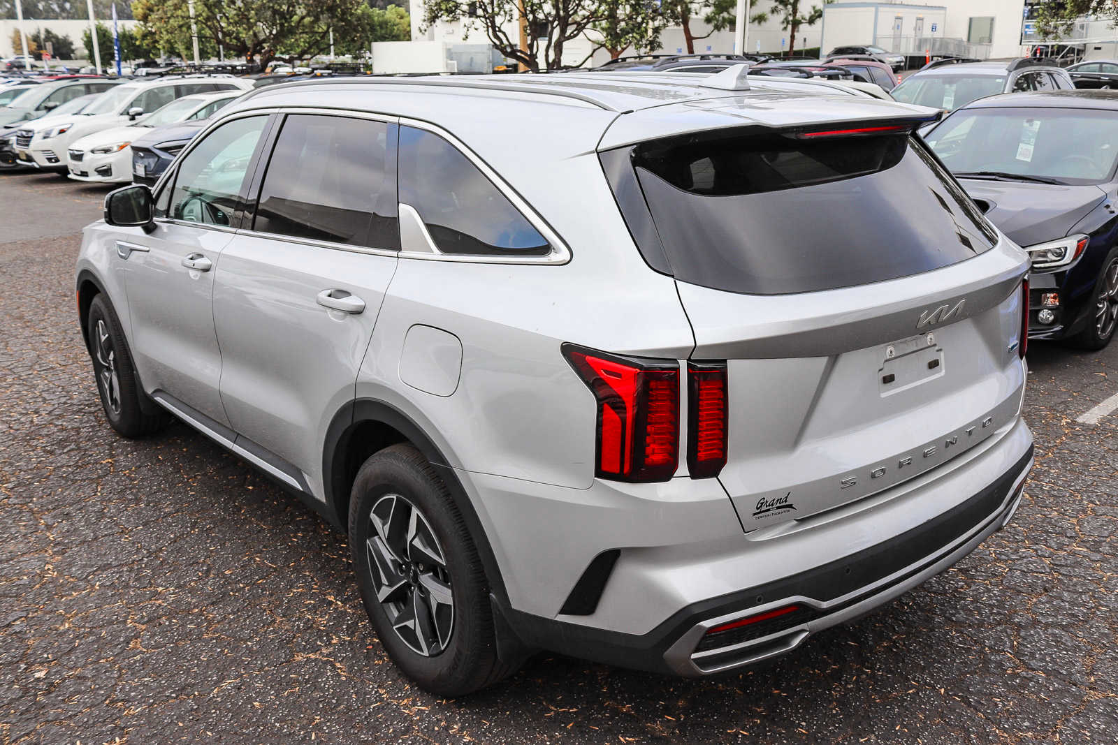 2022 Kia Sorento Hybrid EX 6