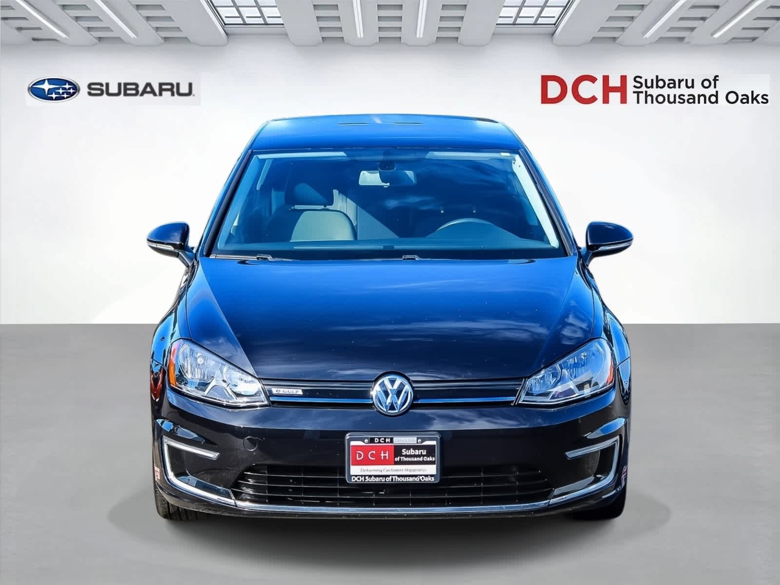 Used 2016 Volkswagen e-Golf e-Golf SE with VIN WVWKP7AU8GW916673 for sale in Westlake Village, CA