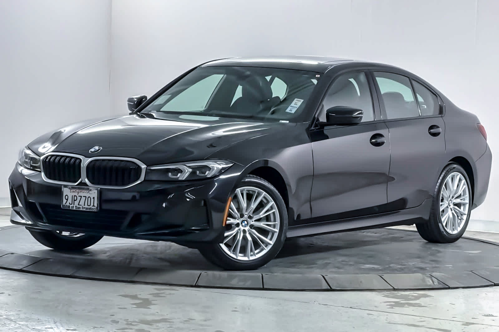 2023 BMW 330i xDrive