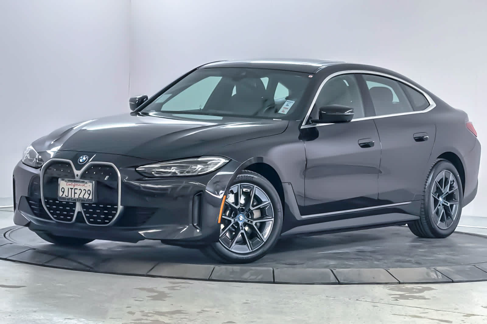 2024 BMW i4 eDrive40