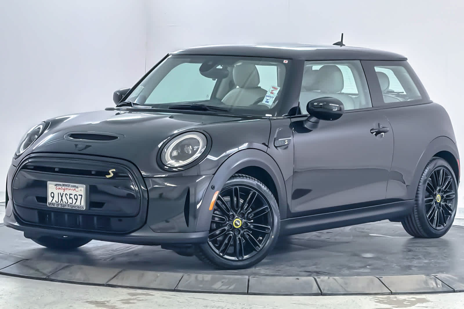 2024 MINI Hardtop 2 Door