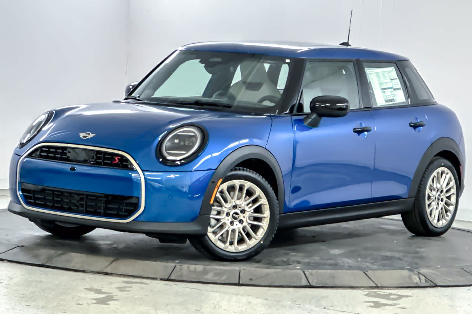 2026 MINI Hardtop 4 Door