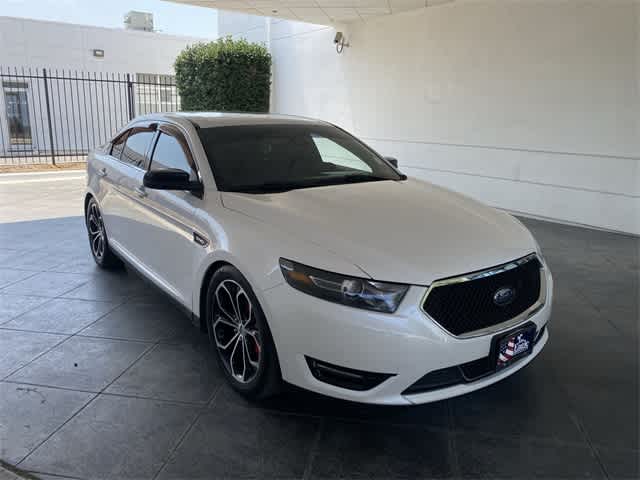 2017 Ford Taurus SHO 22