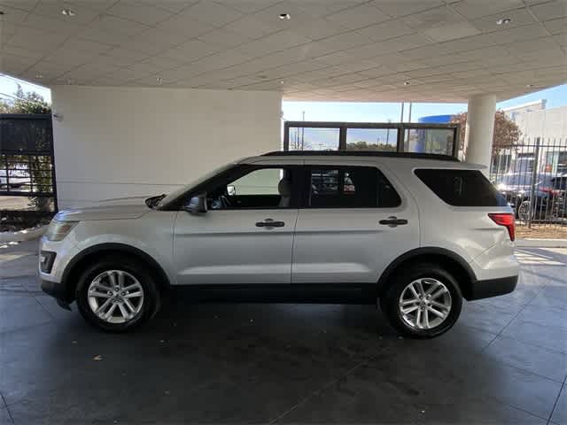 2016 Ford Explorer Base 3