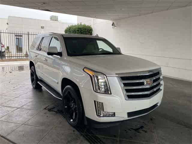 2017 Cadillac Escalade Luxury 23