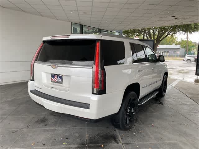 2017 Cadillac Escalade Luxury 25