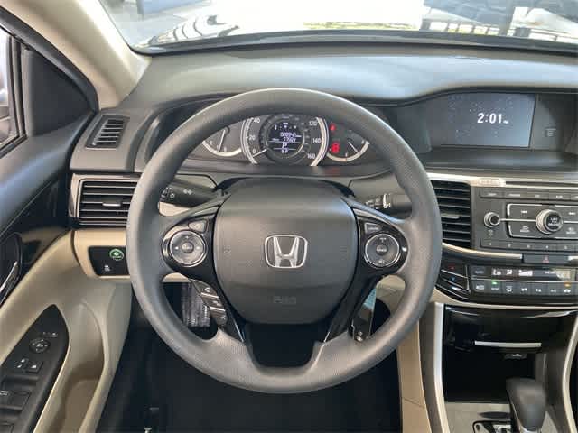 2017 Honda Accord LX 14