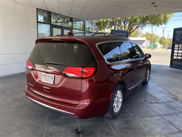 2020 Chrysler Pacifica Touring L 25