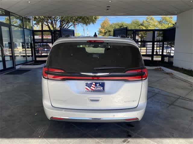 2023 Chrysler Pacifica Limited 5