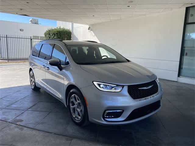 2023 Chrysler Pacifica Limited 24