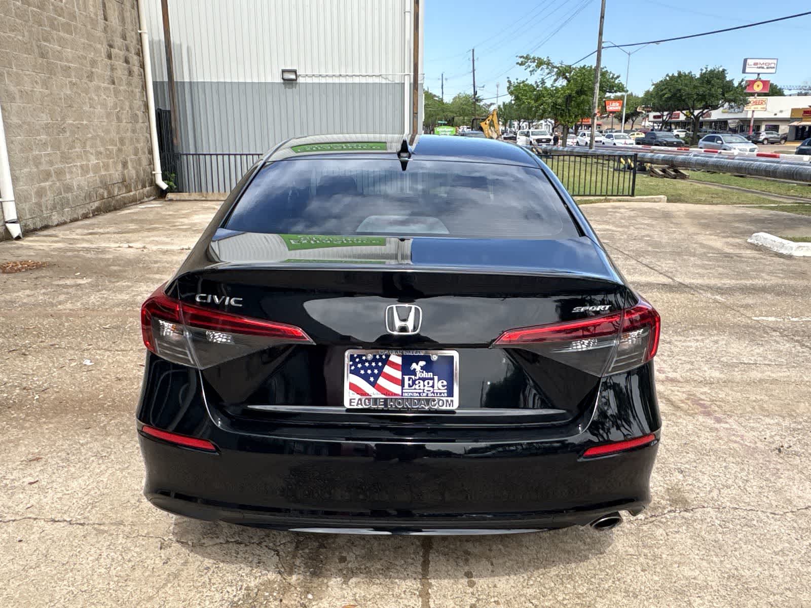 View vehicle photo 5