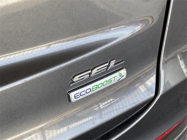 2020 Ford Fusion SEL 21
