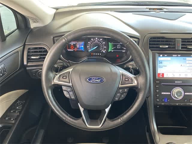 2017 Ford Fusion Titanium 14