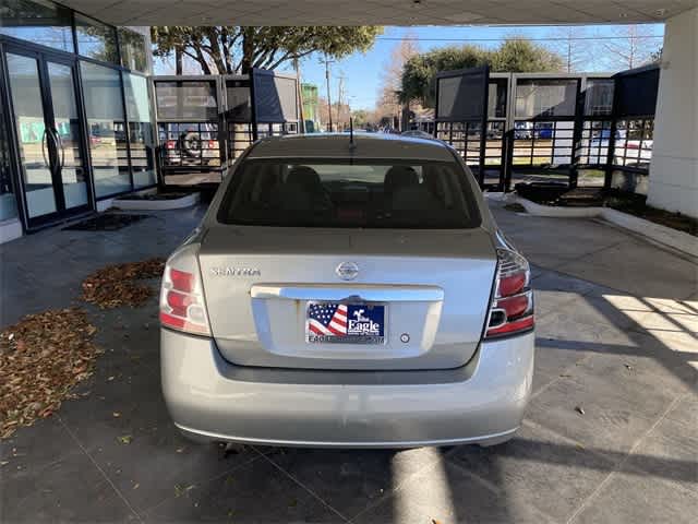 2010 Nissan Sentra 2.0 S 5