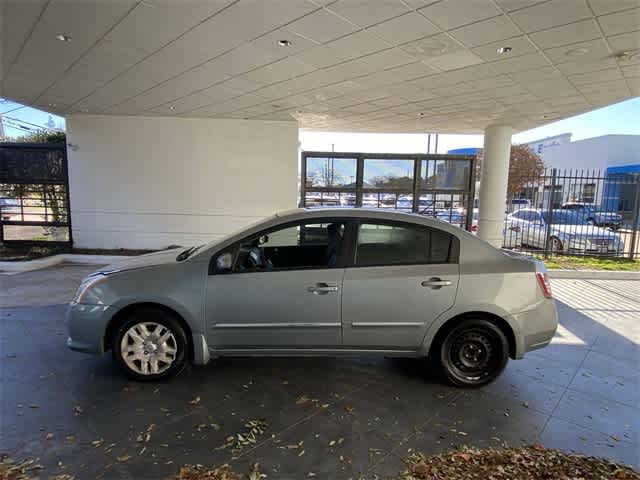 2010 Nissan Sentra 2.0 S 3