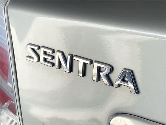 2010 Nissan Sentra 2.0 S 7