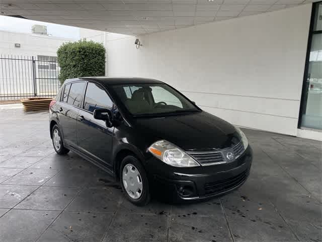 2009 Nissan Versa 1.8 S 22