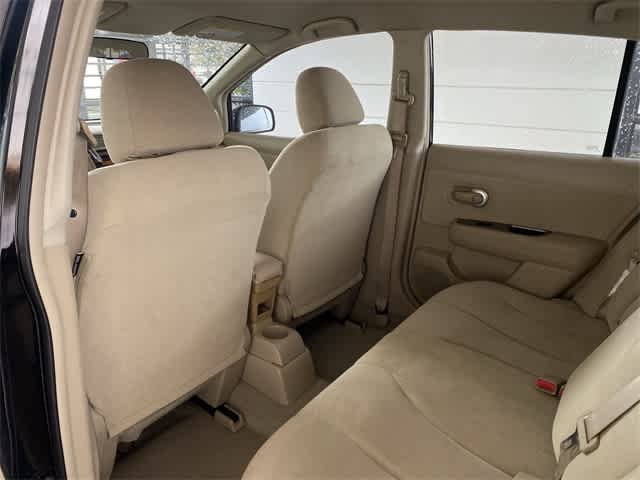 2009 Nissan Versa 1.8 S 11