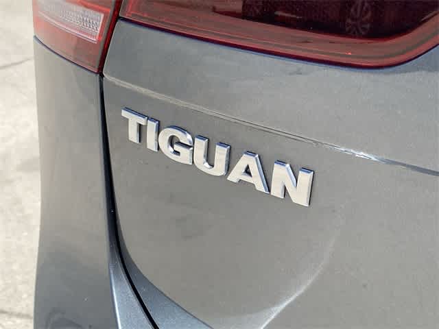 2020 Volkswagen Tiguan SE 7