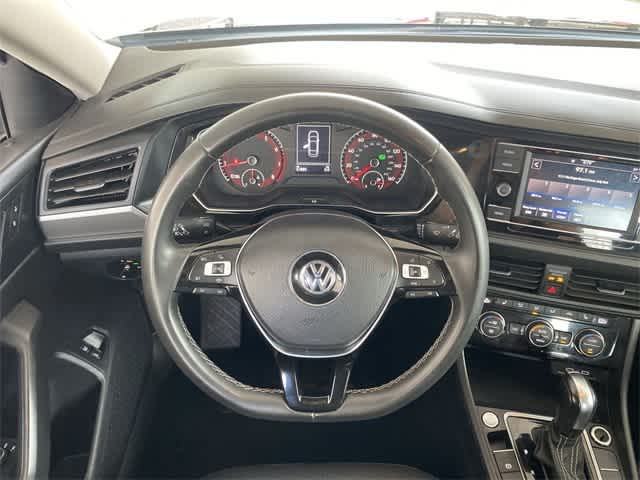 2021 Volkswagen Jetta SE 14