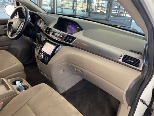 2014 Honda Odyssey EX 22