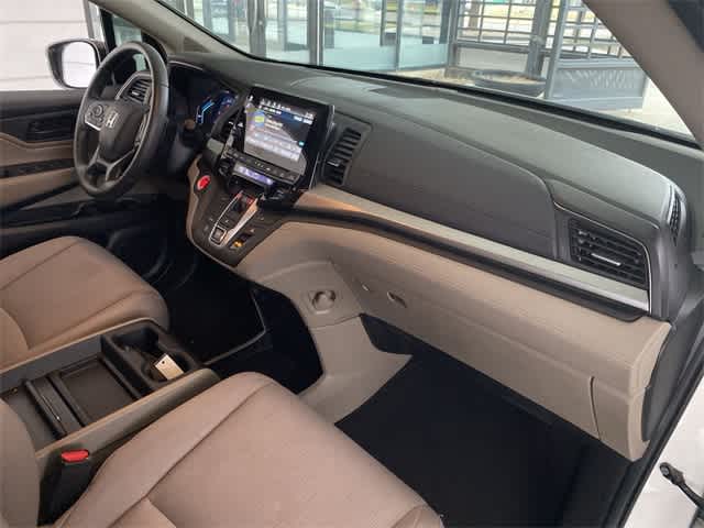 2018 Honda Odyssey EX 22