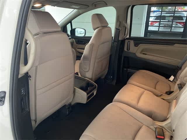 2018 Honda Odyssey EX 11