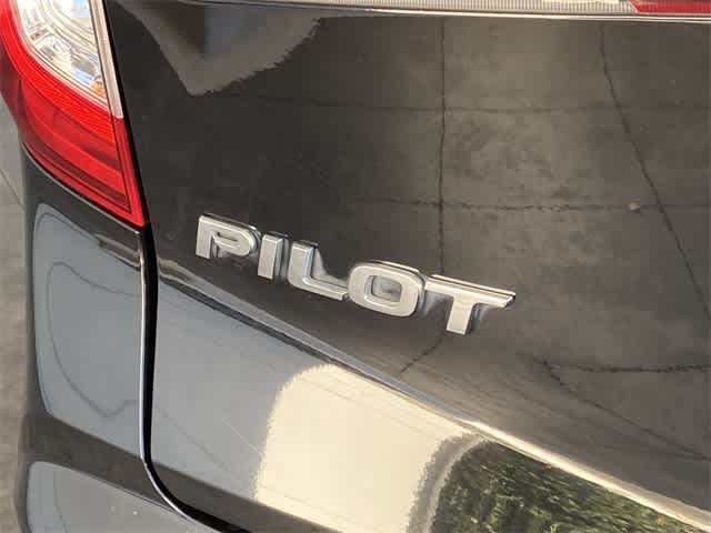 2020 Honda Pilot Touring 8-Passenger 7