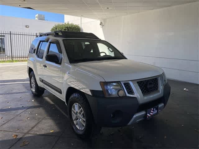 2015 Nissan Xterra S 23