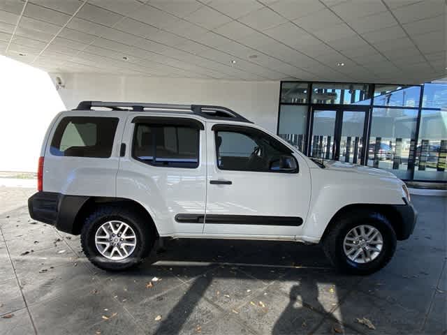 2015 Nissan Xterra S 24