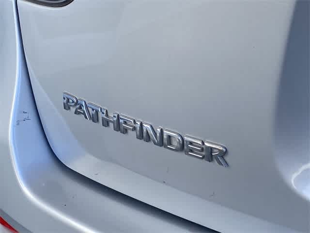 2014 Nissan Pathfinder S 7