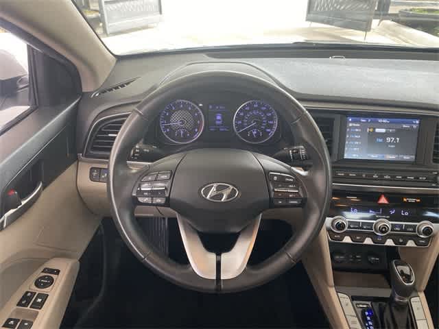 2019 Hyundai Elantra Value Edition 13