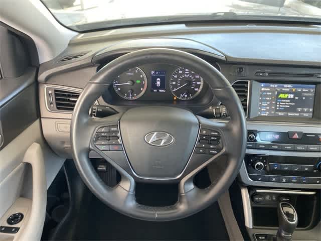 2017 Hyundai Sonata Sport 14