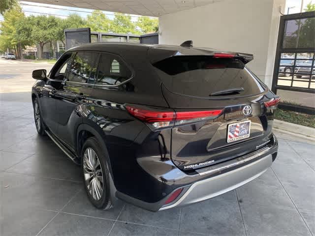 2021 Toyota Highlander Platinum 4