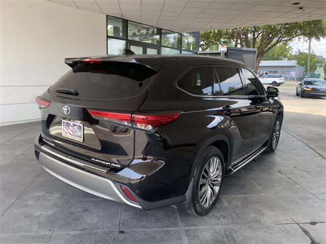 2021 Toyota Highlander Platinum 24