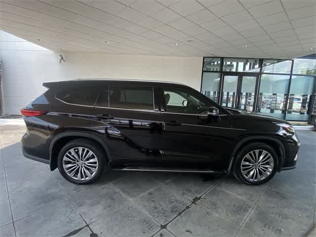 2021 Toyota Highlander Platinum 26