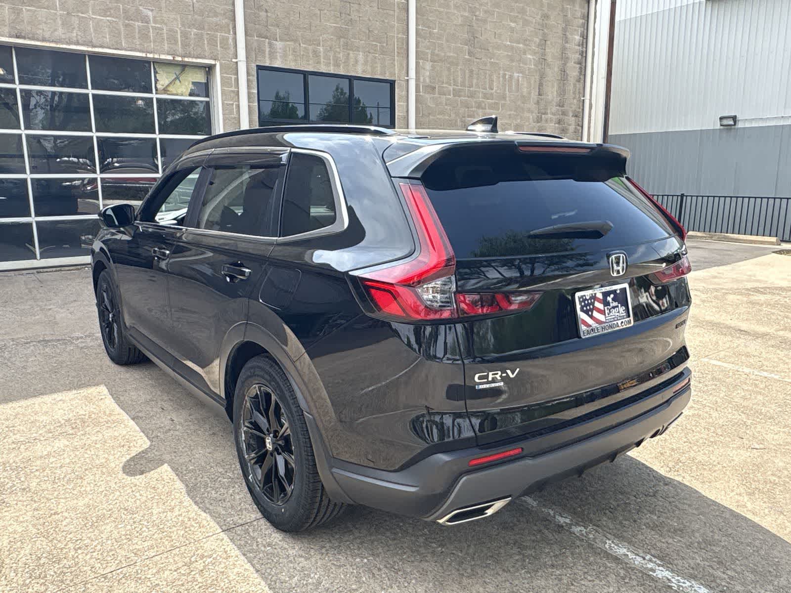 View vehicle photo 4