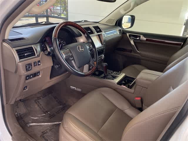 2016 Lexus GX 460 Luxury 2