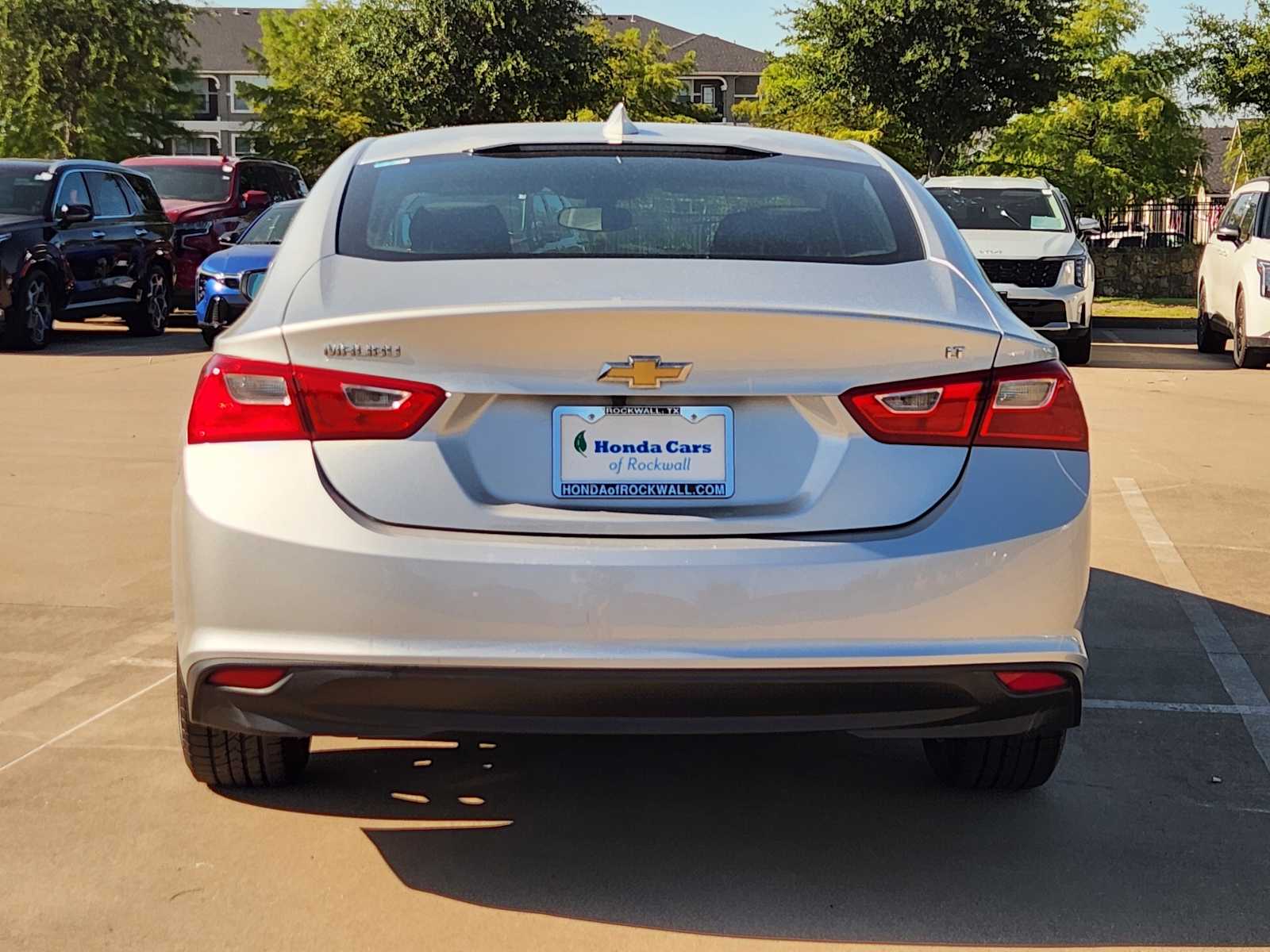 View vehicle photo 5