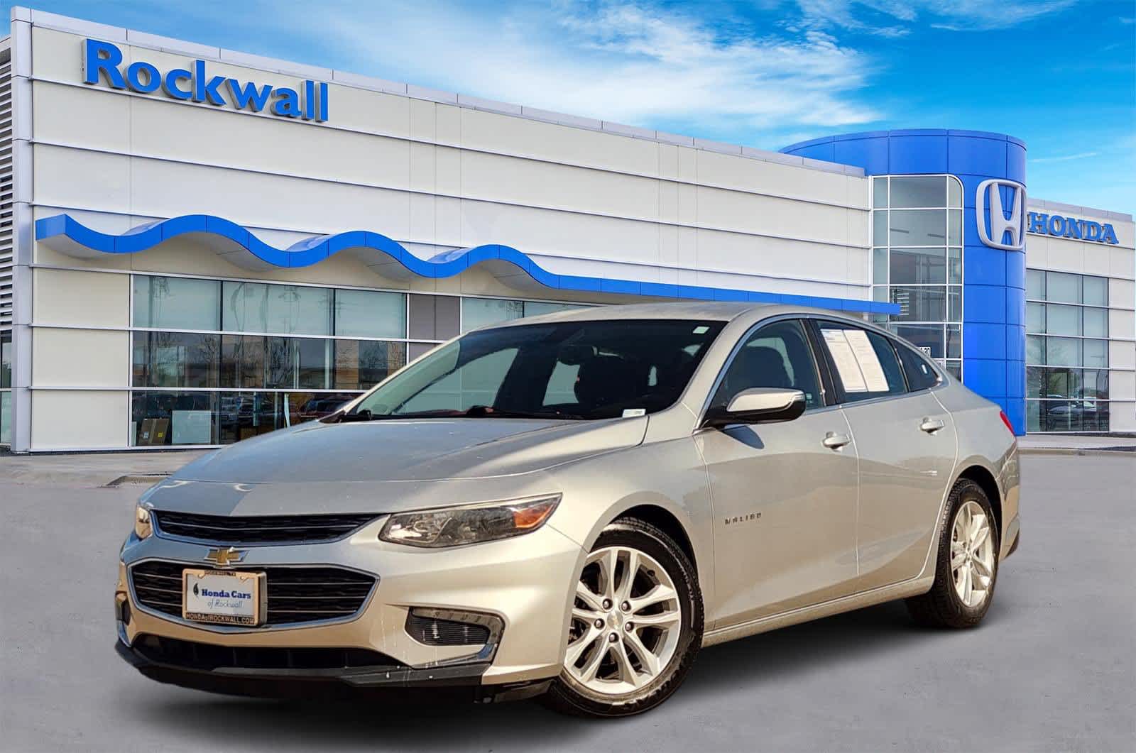 Silver Ice Metallic 2016 Chevrolet Malibu Sedan Front-Wheel Drive 6-Speed Automatic