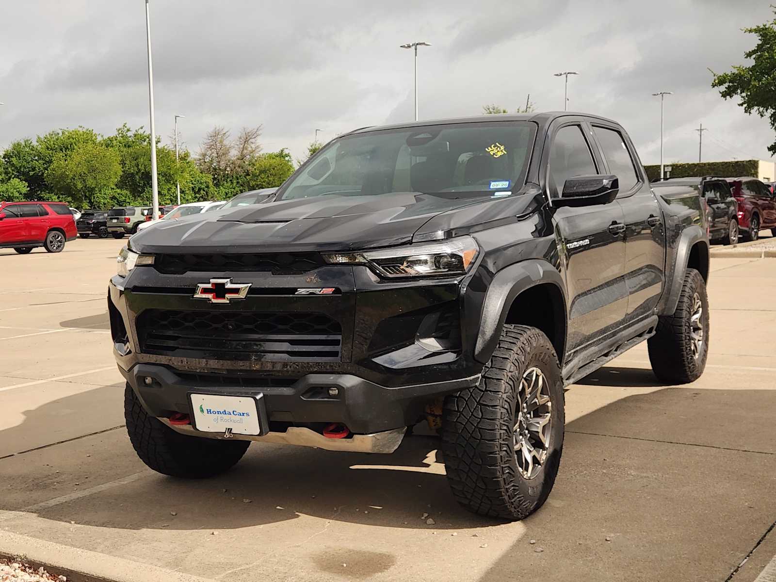 Black 2024 Chevrolet Colorado Pickup Truck Four-Wheel Drive 8-Speed Automatic